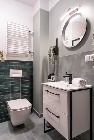 thumbnail: Bathroom