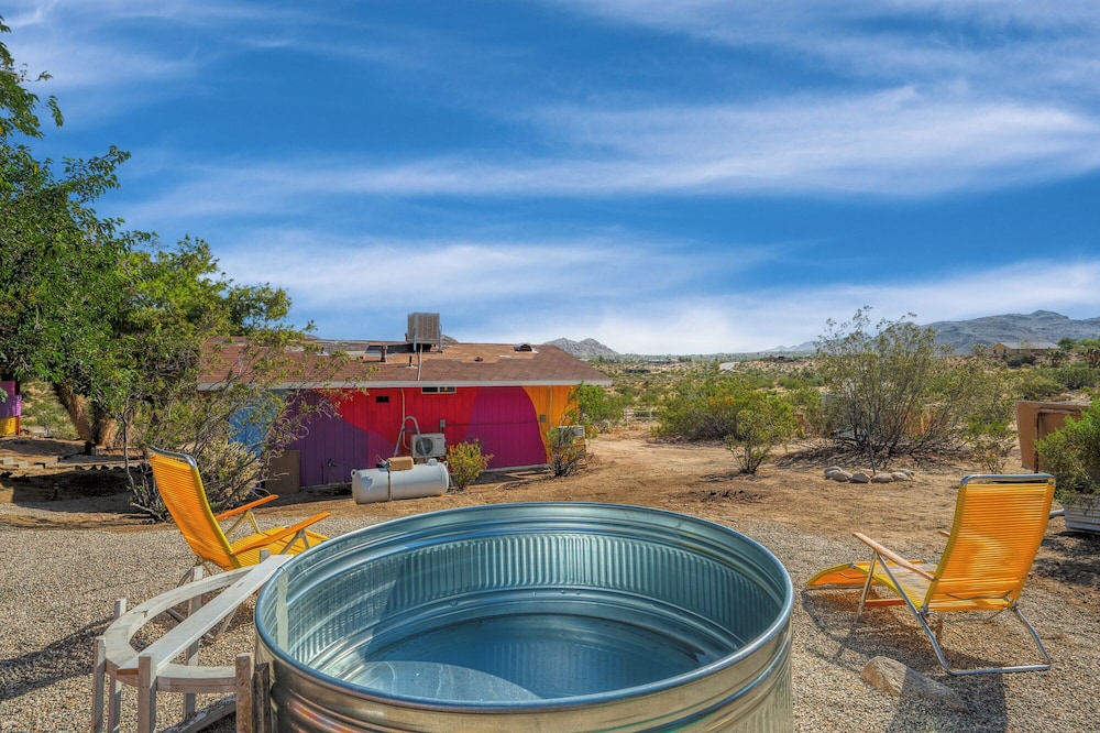 Private spa tub