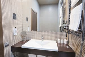 thumbnail: Bathroom