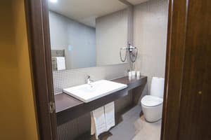 thumbnail: Bathroom