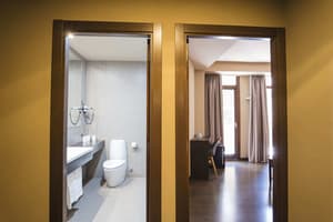 thumbnail: Bathroom