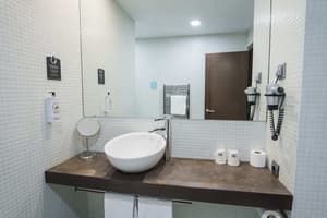 thumbnail: Bathroom