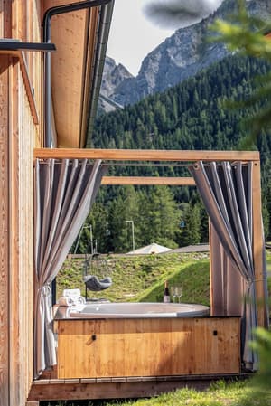 thumbnail: Interior