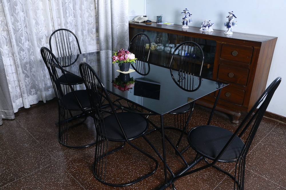 Shared kitchen facilities