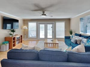 thumbnail: Living area