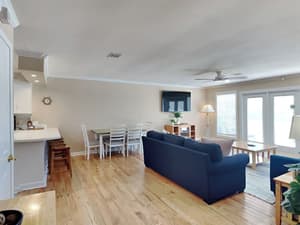 thumbnail: Living area