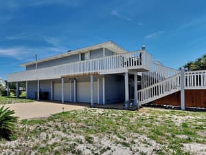 thumbnail: Exterior