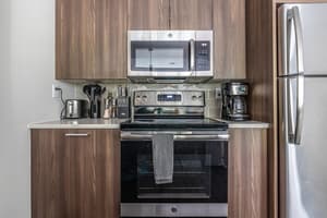 thumbnail: Microwave