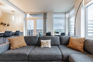 thumbnail: Living area