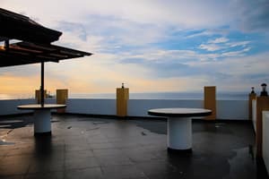 thumbnail: Terrace/patio