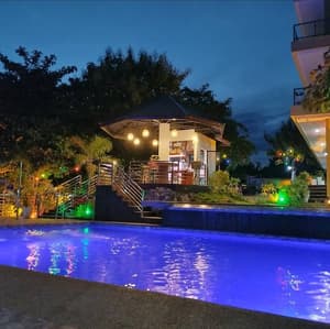 thumbnail: Pool