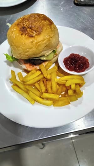 thumbnail: Restaurant