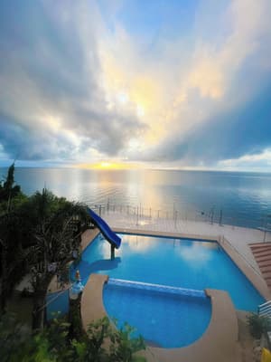 thumbnail: Beach/ocean view