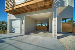 thumbnail: Interior