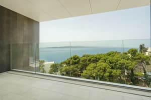 thumbnail: Balcony view