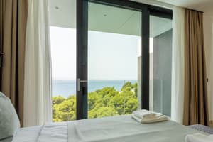 thumbnail: Beach/ocean view