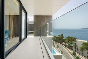 thumbnail: Balcony