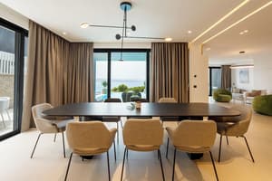 thumbnail: In-room dining