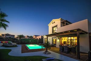 thumbnail: Exterior