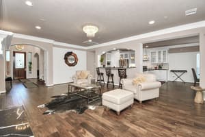 thumbnail: Living area