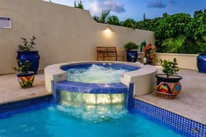thumbnail: Pool
