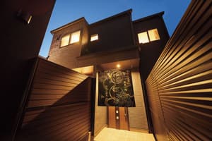 thumbnail: Exterior