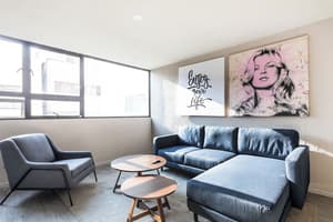 thumbnail: Living area
