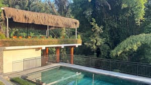 thumbnail: Balcony