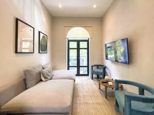 thumbnail: Living area
