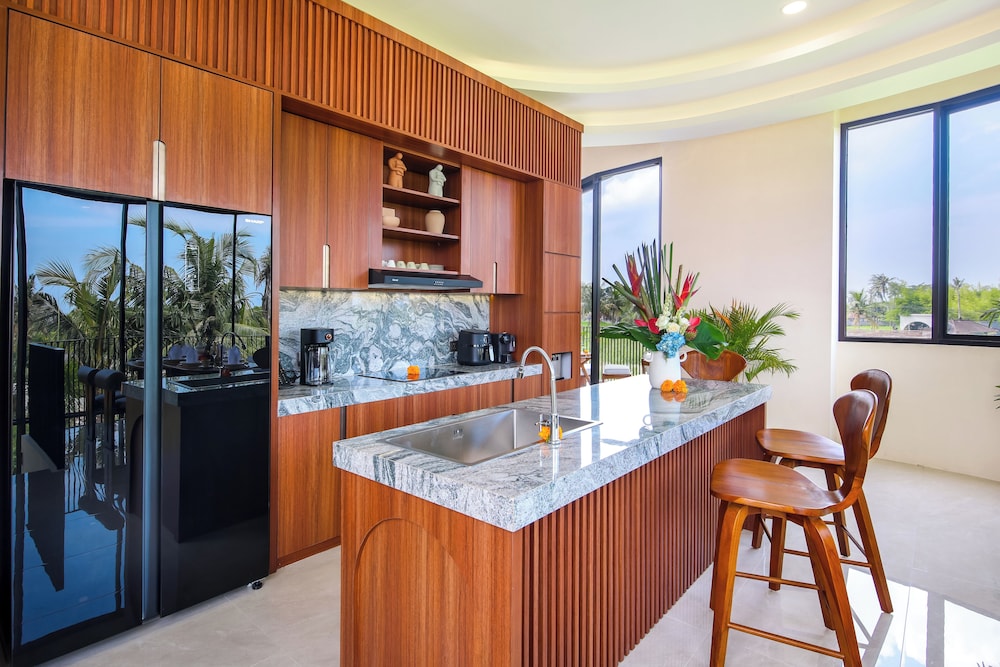 Shared kitchen facilities