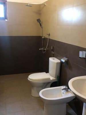 thumbnail: Bathroom