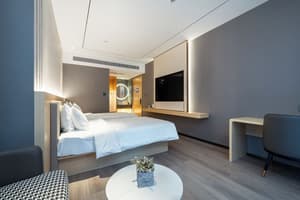 thumbnail: Room