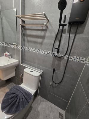 thumbnail: Bathroom