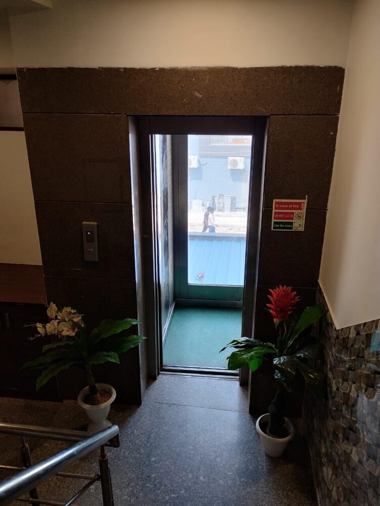 Elevator