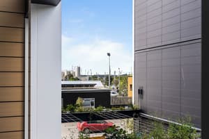 thumbnail: Exterior