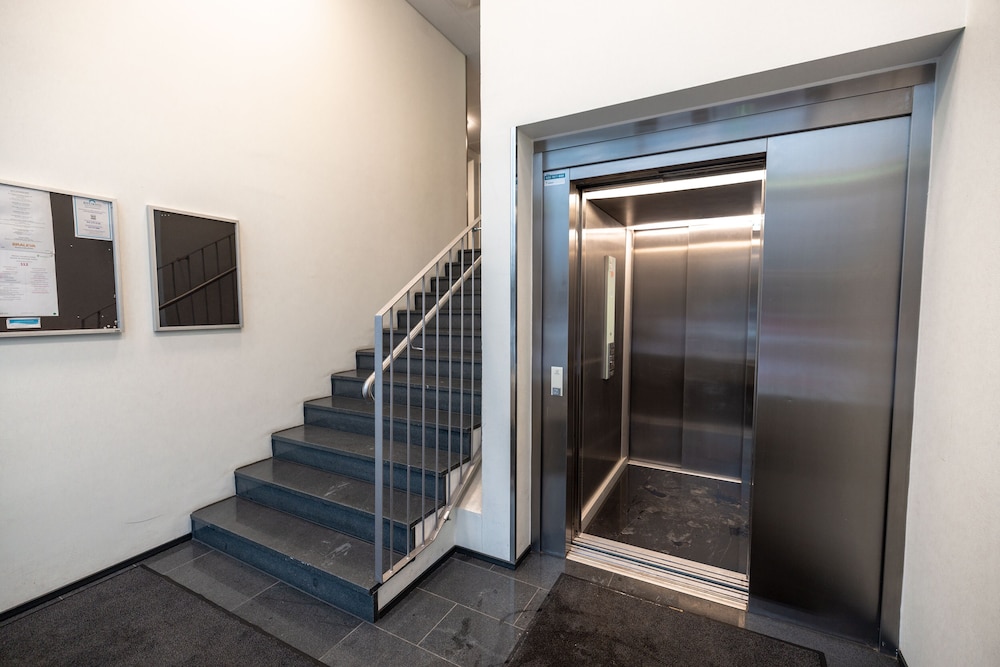 Elevator