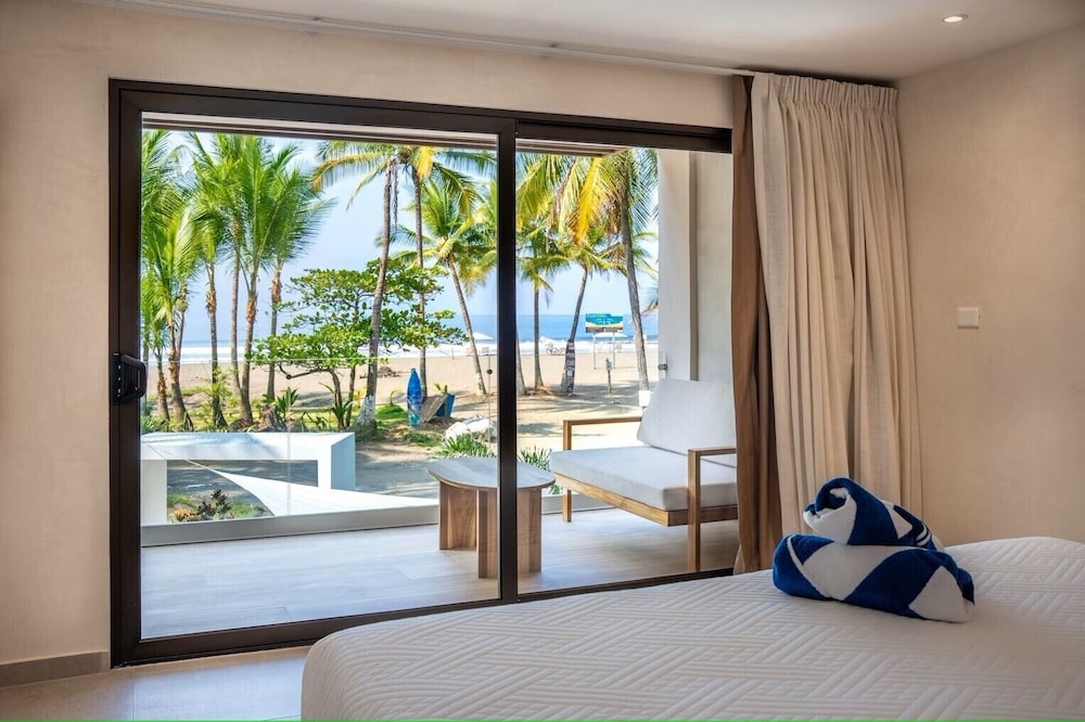 Beach/ocean view