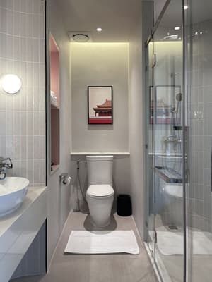 thumbnail: Bathroom