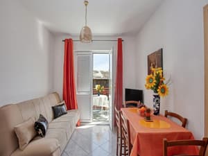 thumbnail: Living room
