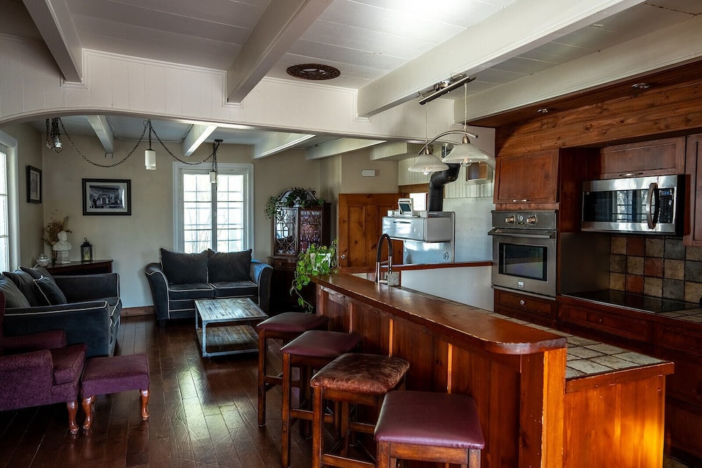 Shared kitchen facilities