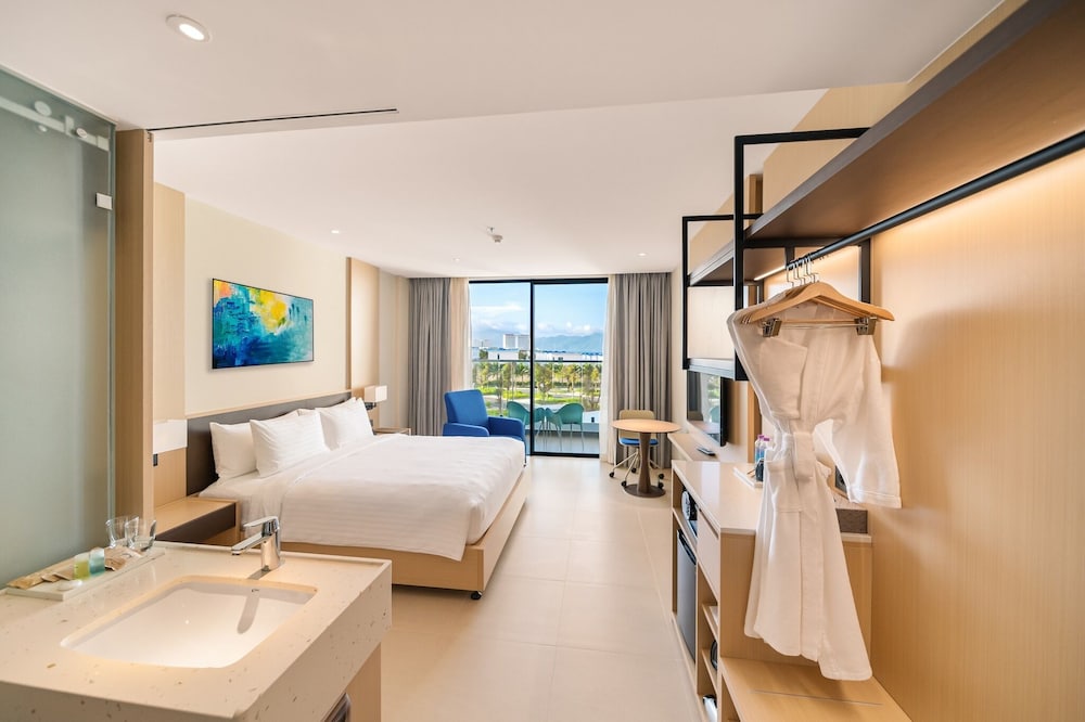 Beach/ocean view