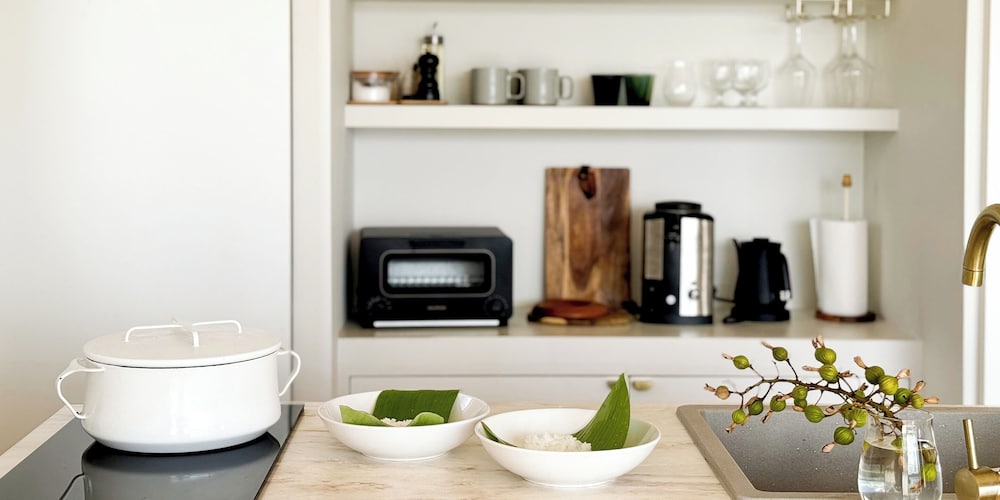 Shared kitchen facilities