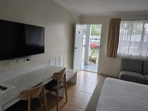 thumbnail: Room amenity