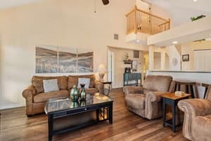 thumbnail: Interior