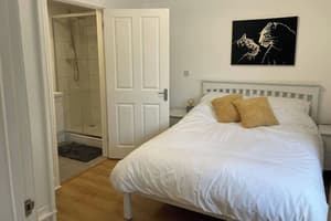 thumbnail: Interior