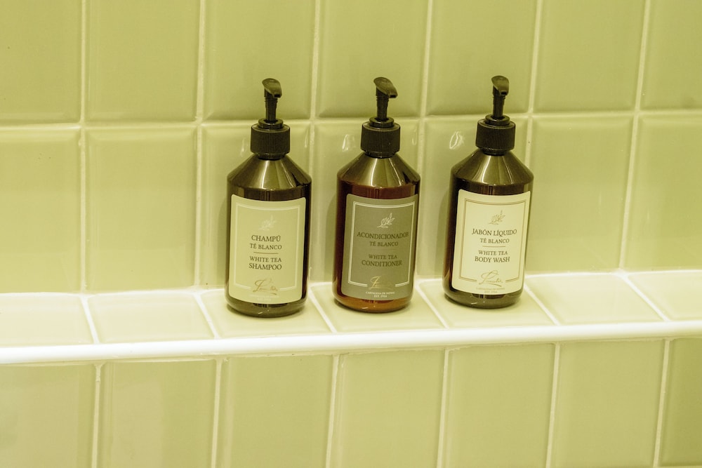 Bathroom amenities