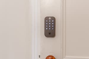 thumbnail: Interior entrance