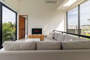 thumbnail: Living room