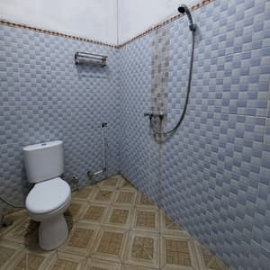thumbnail: Bathroom