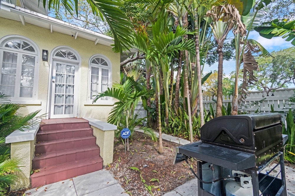BBQ/picnic area